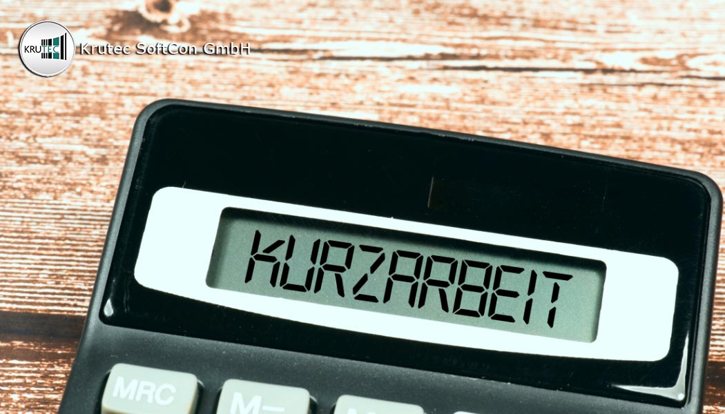 Der Begriff Kurzarbeit erscheint auf dem Display eines Taschenrechners